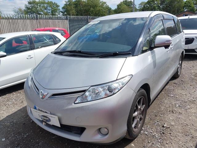 TOYOTA ESTIMA 4WD 2013