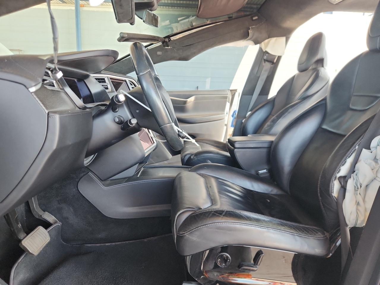 5YJXCBE24HF034497 2017 Tesla Model X