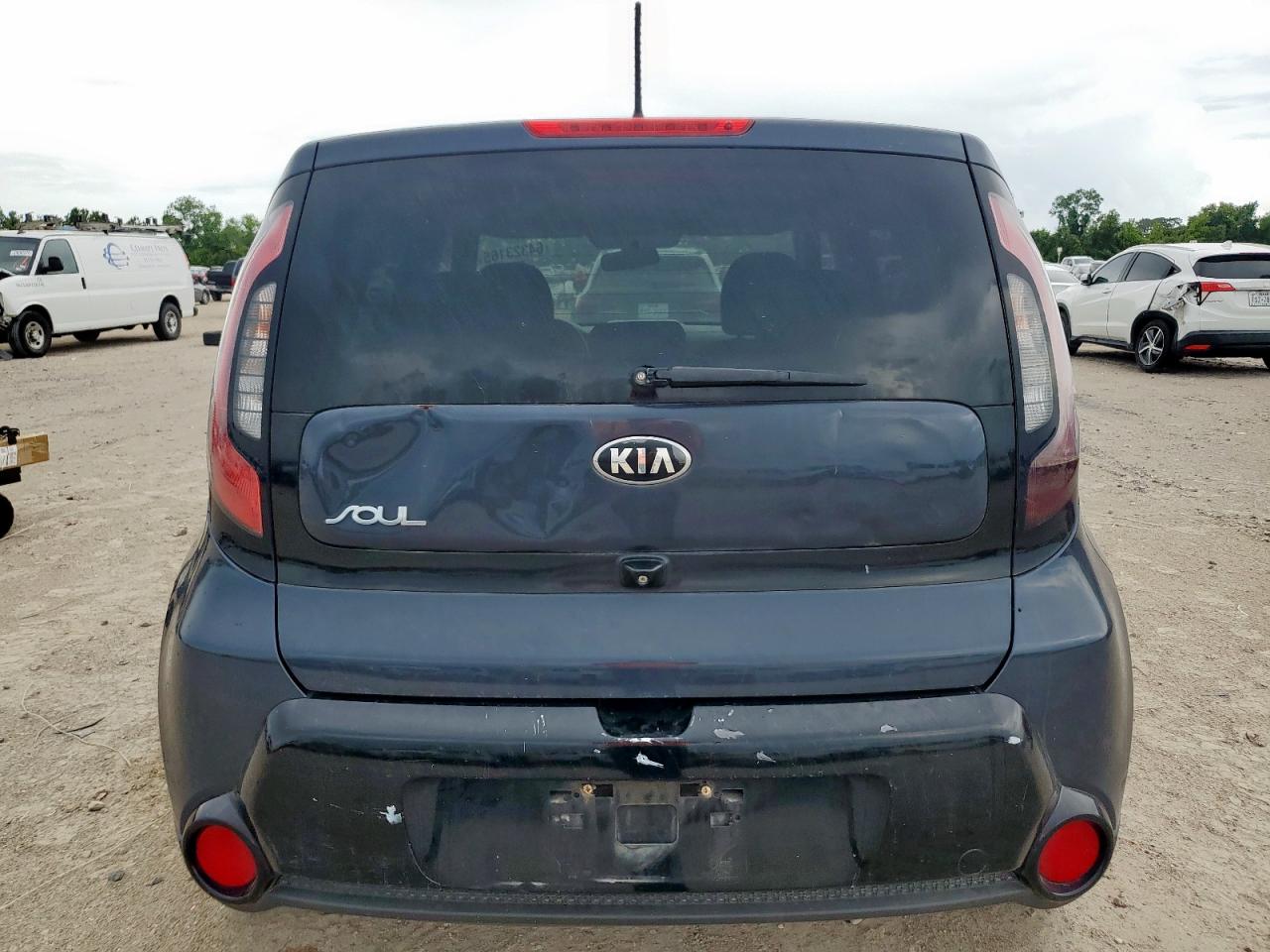 2016 Kia Soul + VIN: KNDJP3A5XG7323078 Lot: 64323165