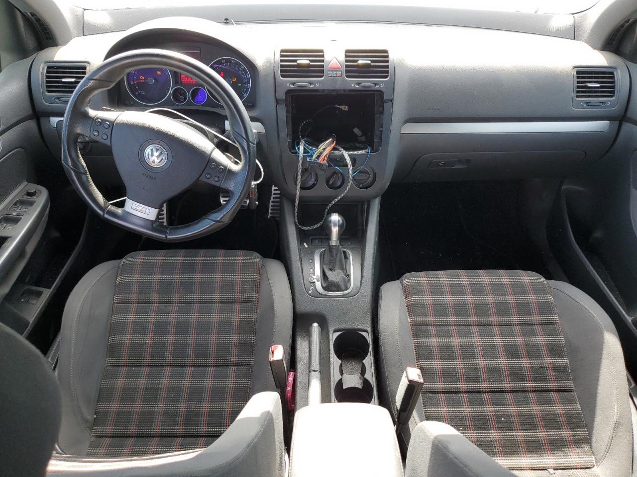 2008 Volkswagen Gti VIN: WVWHV71K88W239642 Lot: 63648665