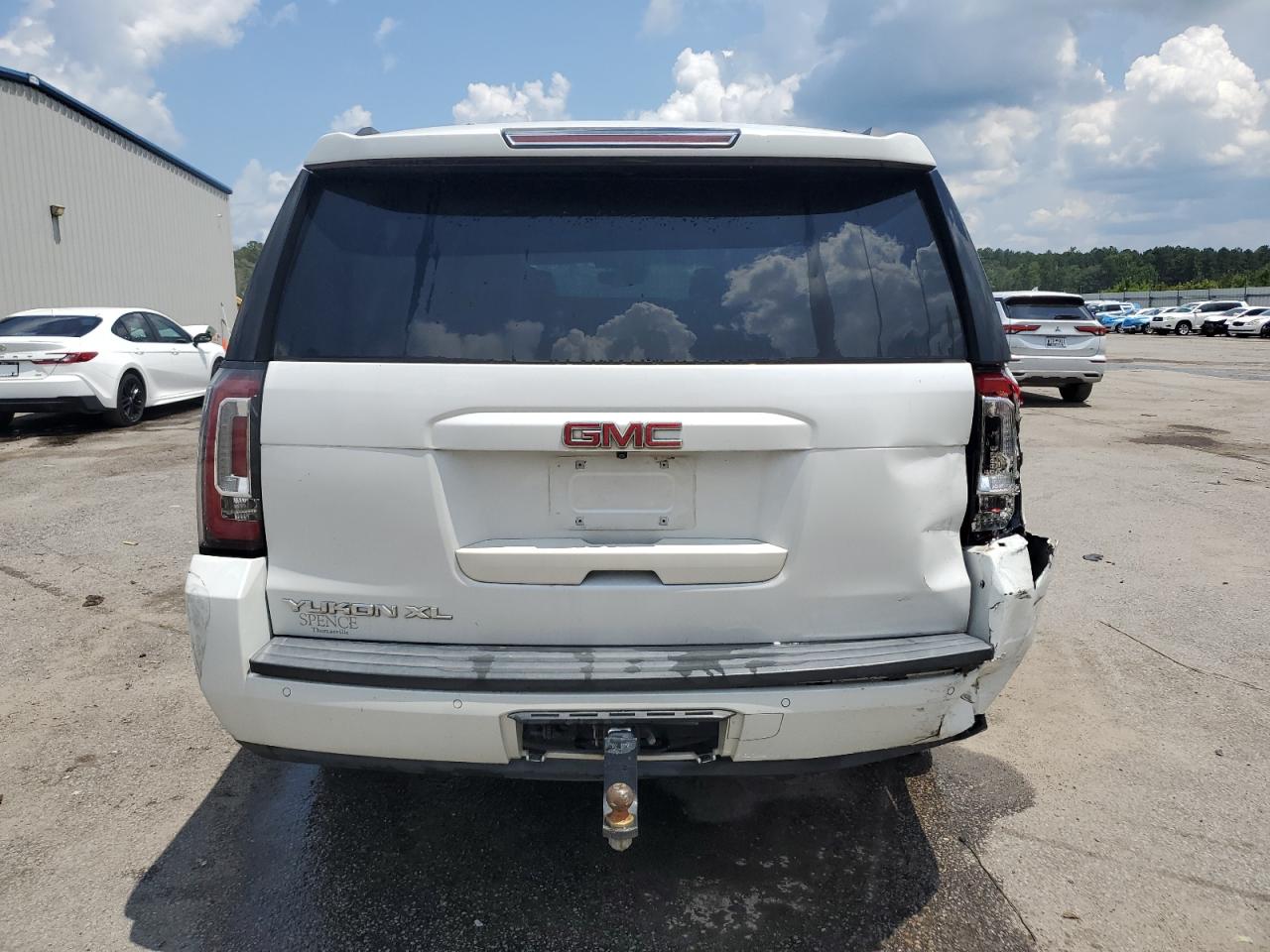 2019 GMC Yukon Xl C1500 Slt VIN: 1GKS1GKC3KR267920 Lot: 64778755