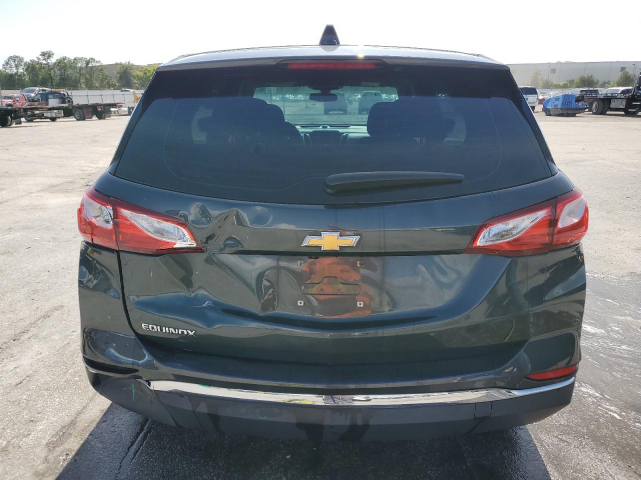 2018 Chevrolet Equinox Ls VIN: 3GNAXHEV5JS562951 Lot: 62494515