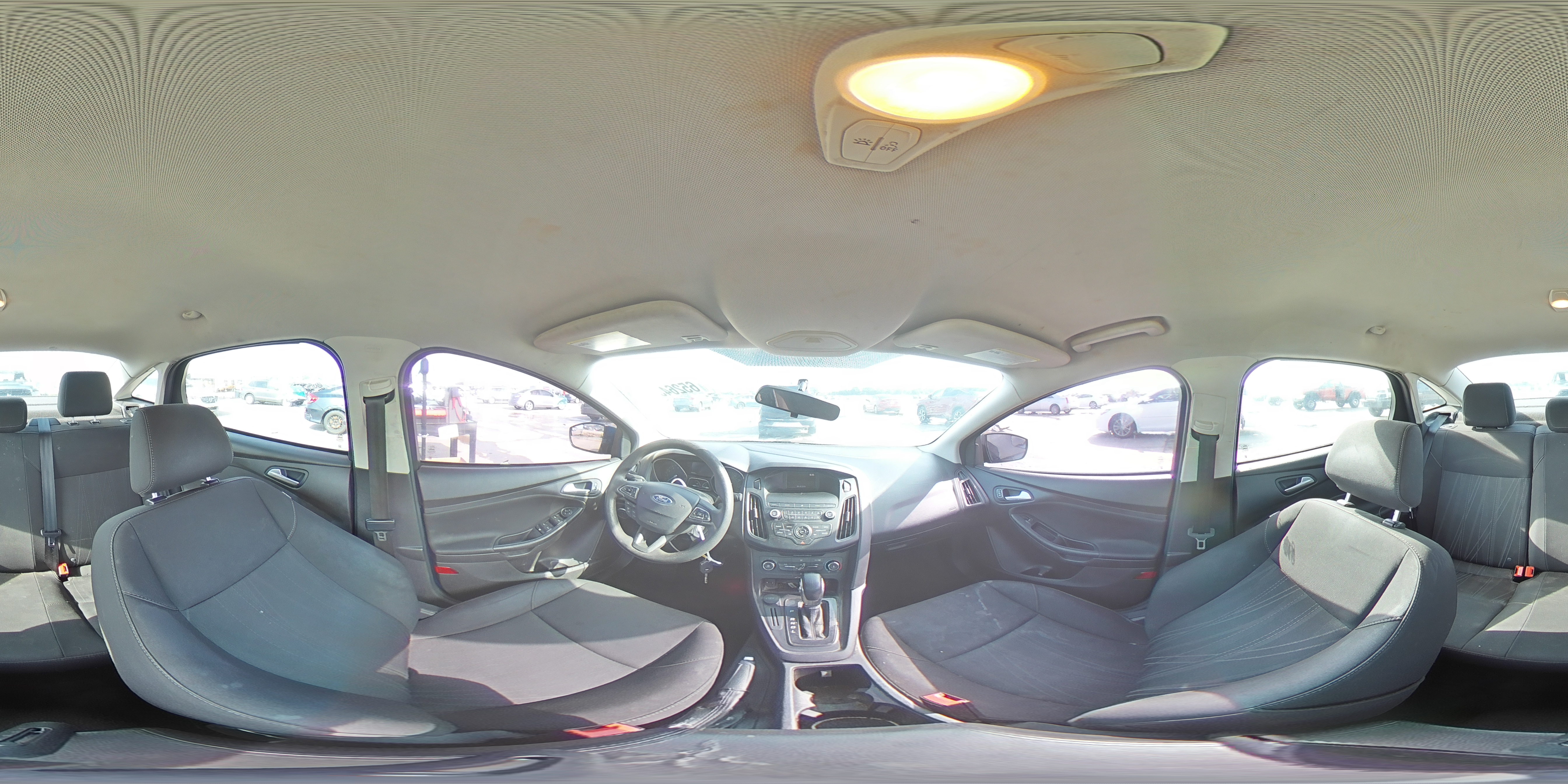 2018 Ford Focus Se VIN: 1FADP3F22JL206921 Lot: 65264355