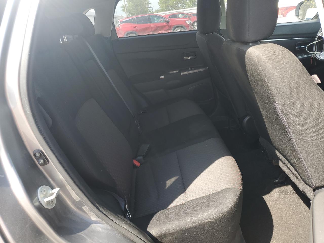 2019 Mitsubishi Outlander Sport Se VIN: JA4AP4AUXKU014017 Lot: 65189725