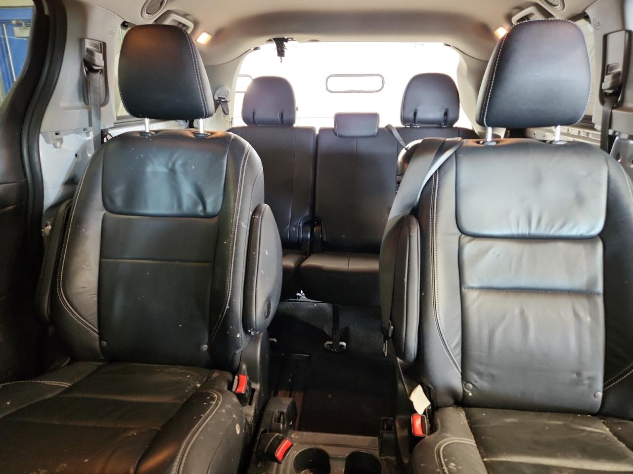 2016 Toyota Sienna Se VIN: 5TDXK3DC4GS746604 Lot: 65325655