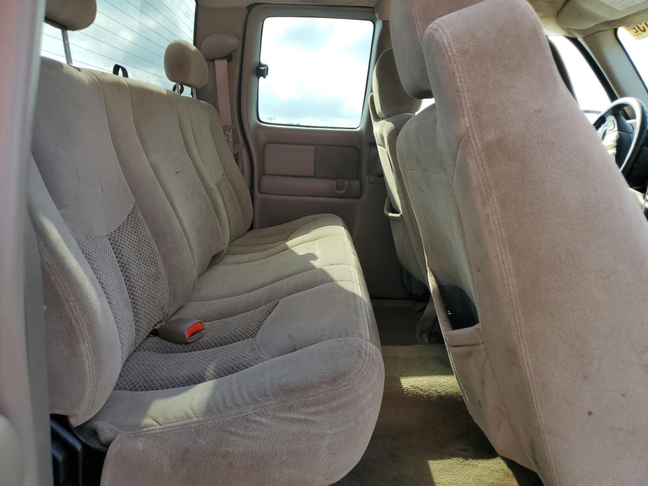 2003 Chevrolet Silverado K1500 VIN: 2GCEK19T031339823 Lot: 64775215