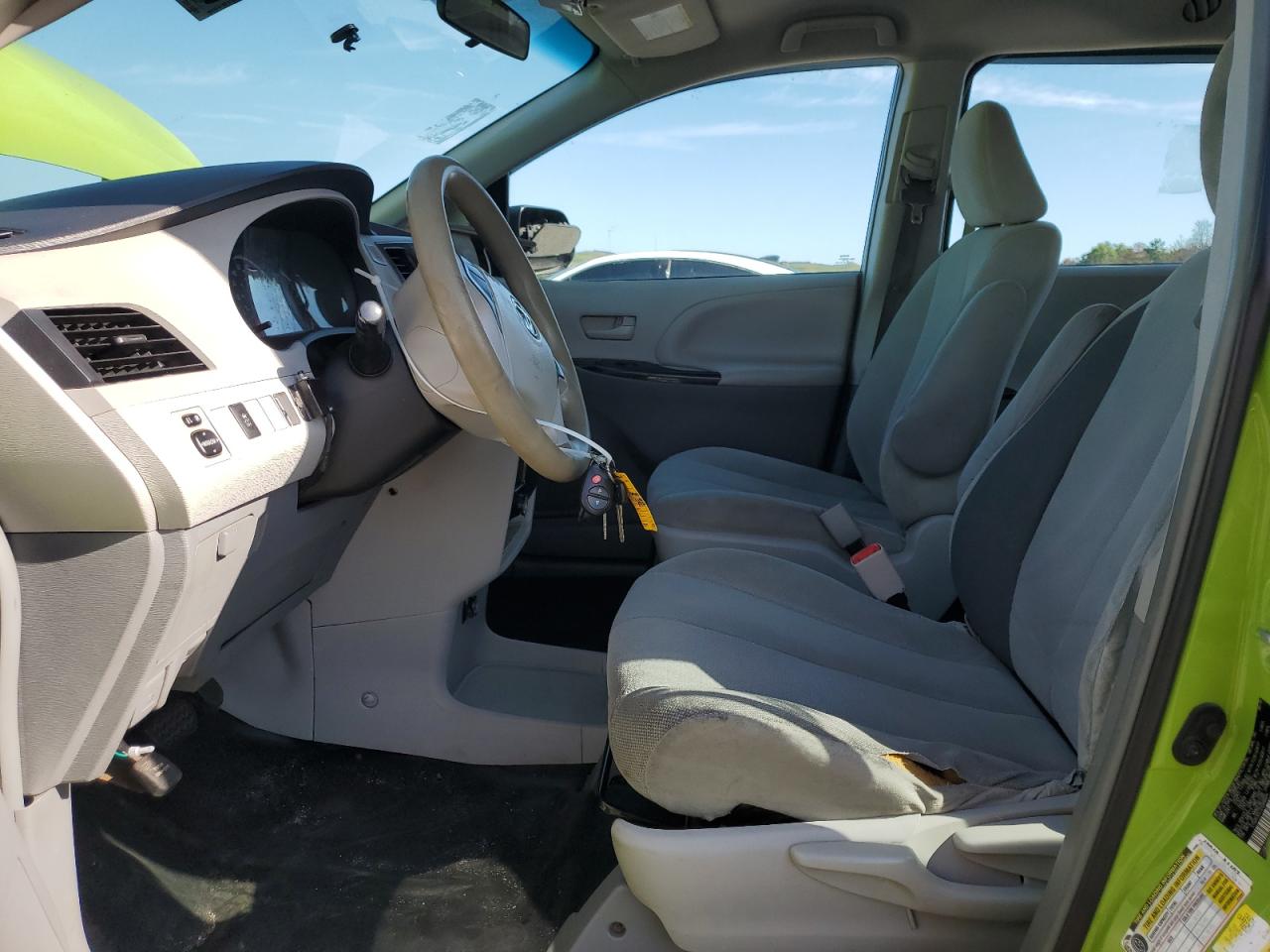 2014 Toyota Sienna VIN: 5TDZK3DC2ES506604 Lot: 65727965