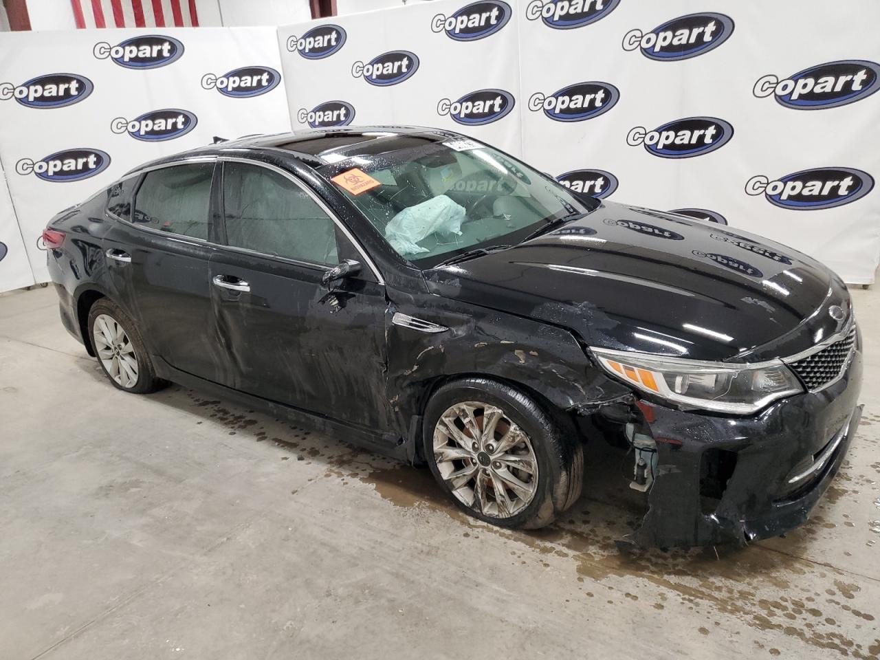5xxgt4l37jg236843 5XXGT4L37JG236843 2018 Kia Optima Lx