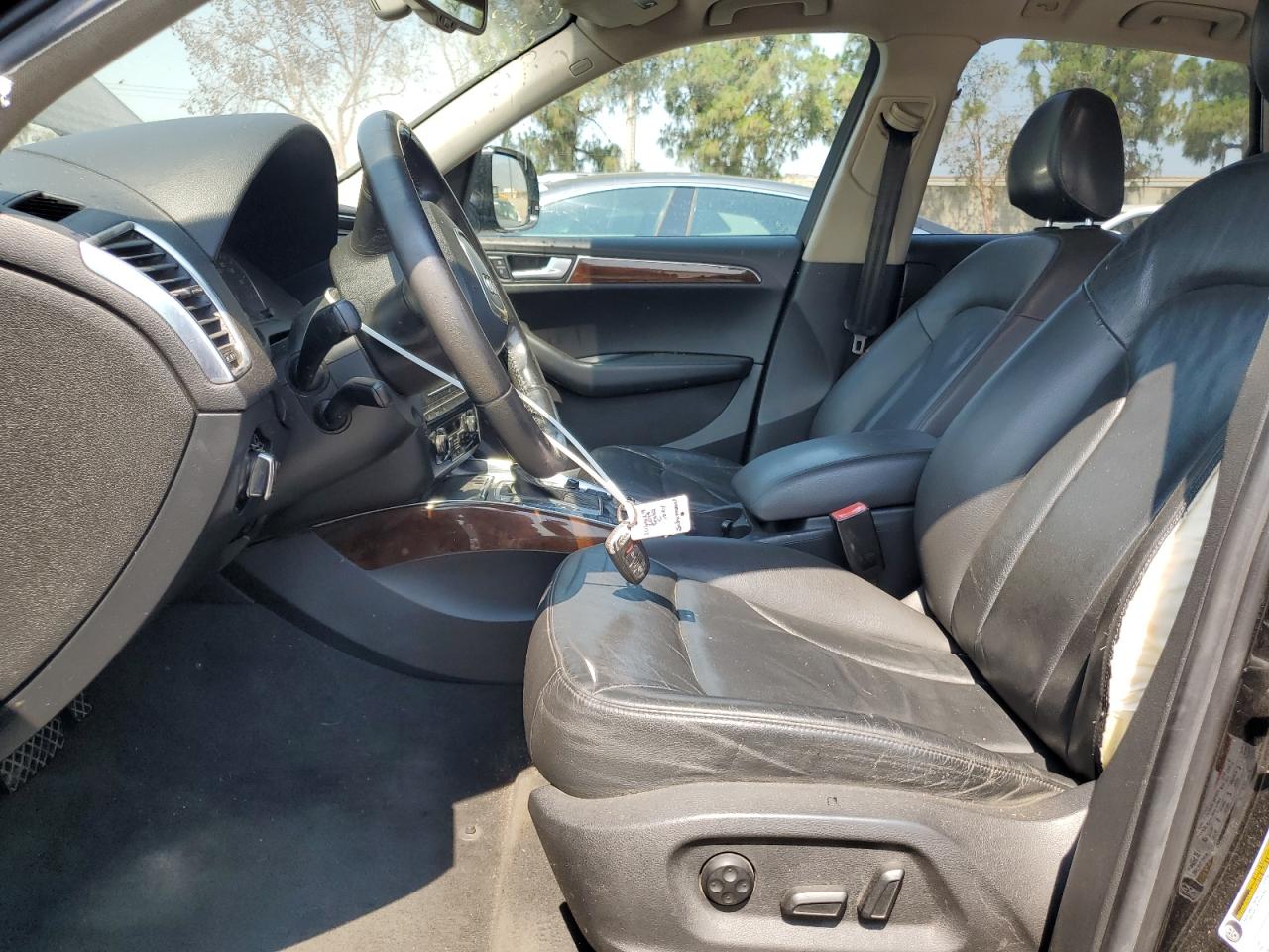 2011 Audi Q5 Premium Plus VIN: WA1LFAFP8BA032529 Lot: 64751165