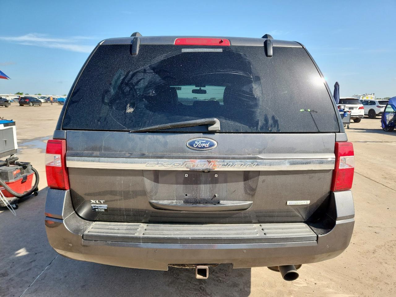 2015 Ford Expedition Xlt VIN: 1FMJU1HT4FEF32193 Lot: 64266225