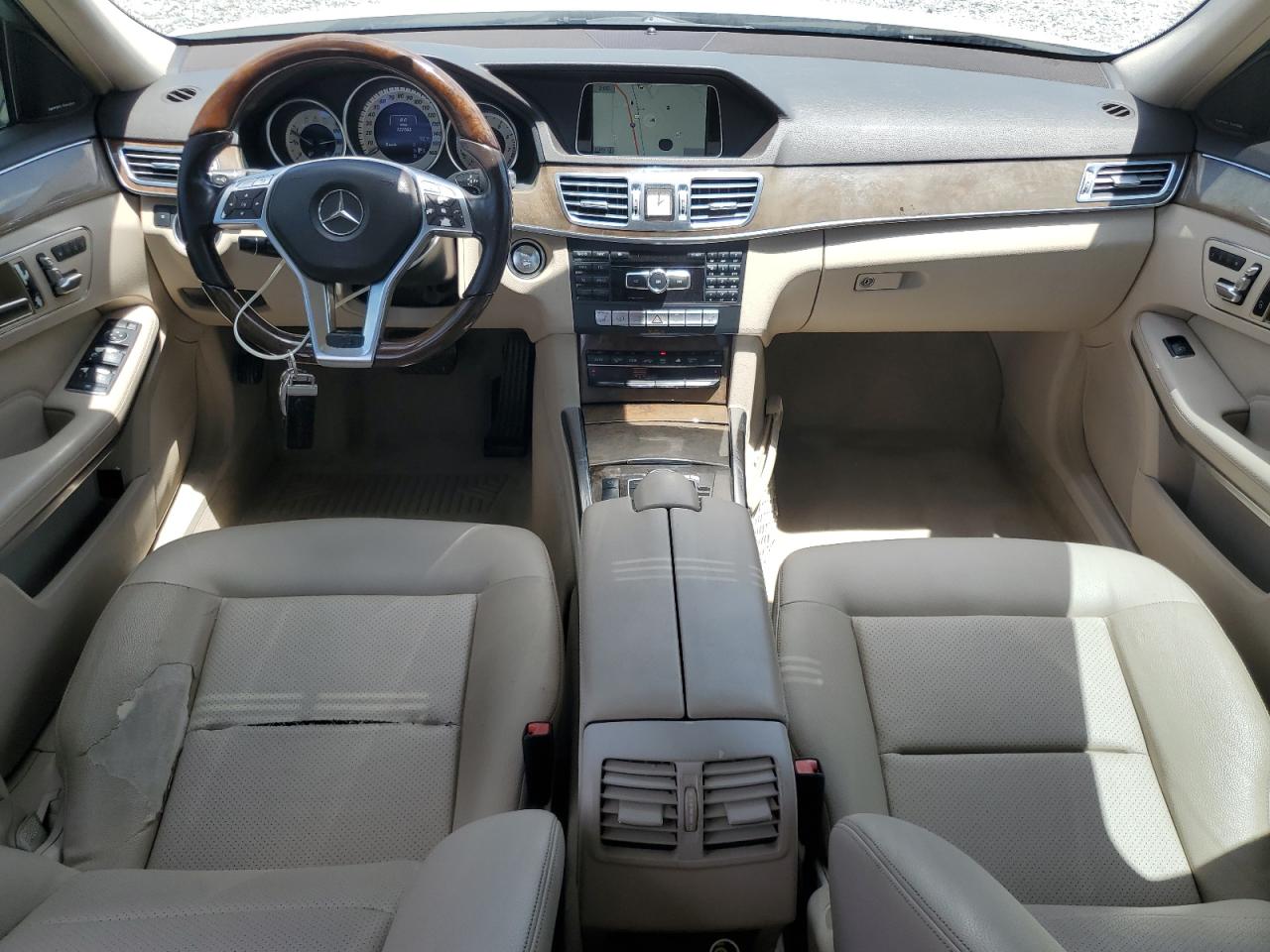 2014 Mercedes-Benz E 350 VIN: WDDHF5KB1EA810693 Lot: 64420255