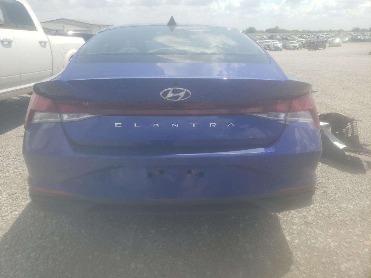 2022 Hyundai Elantra Sel VIN: KMHLM4AG4NU283888 Lot: 63212015