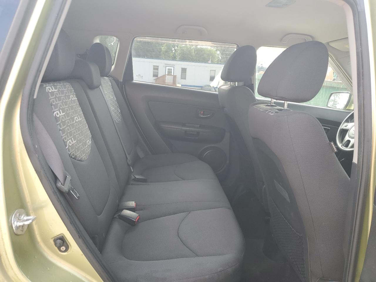 2011 Kia Soul + VIN: KNDJT2A2XB7341150 Lot: 63613685