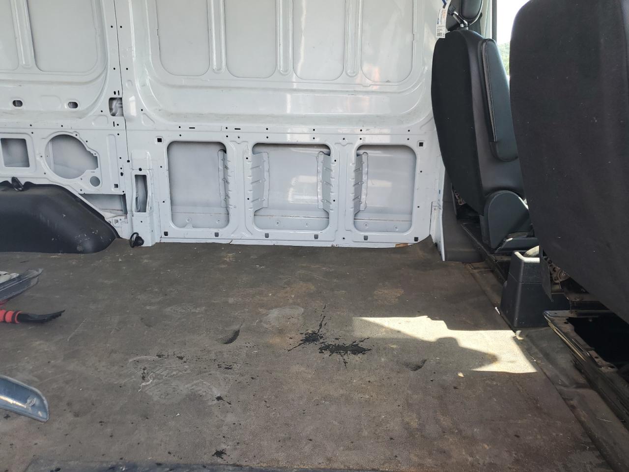 2020 Ford Transit T-150 VIN: 1FTYE1C8XLKB50184 Lot: 64964235