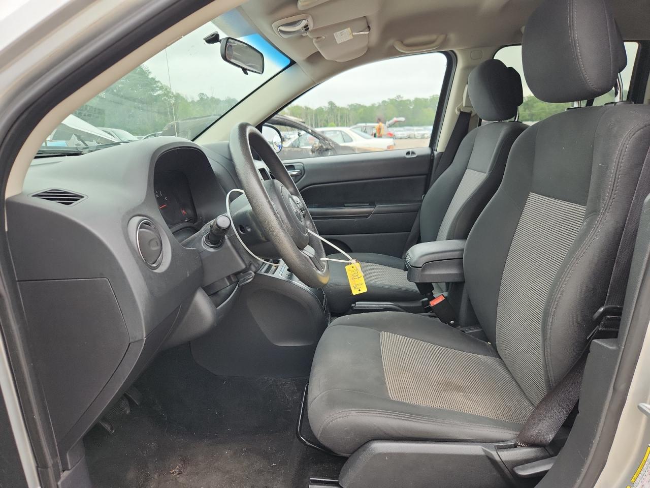 2012 Jeep Compass Sport VIN: 1C4NJCBA4CD687152 Lot: 64022005