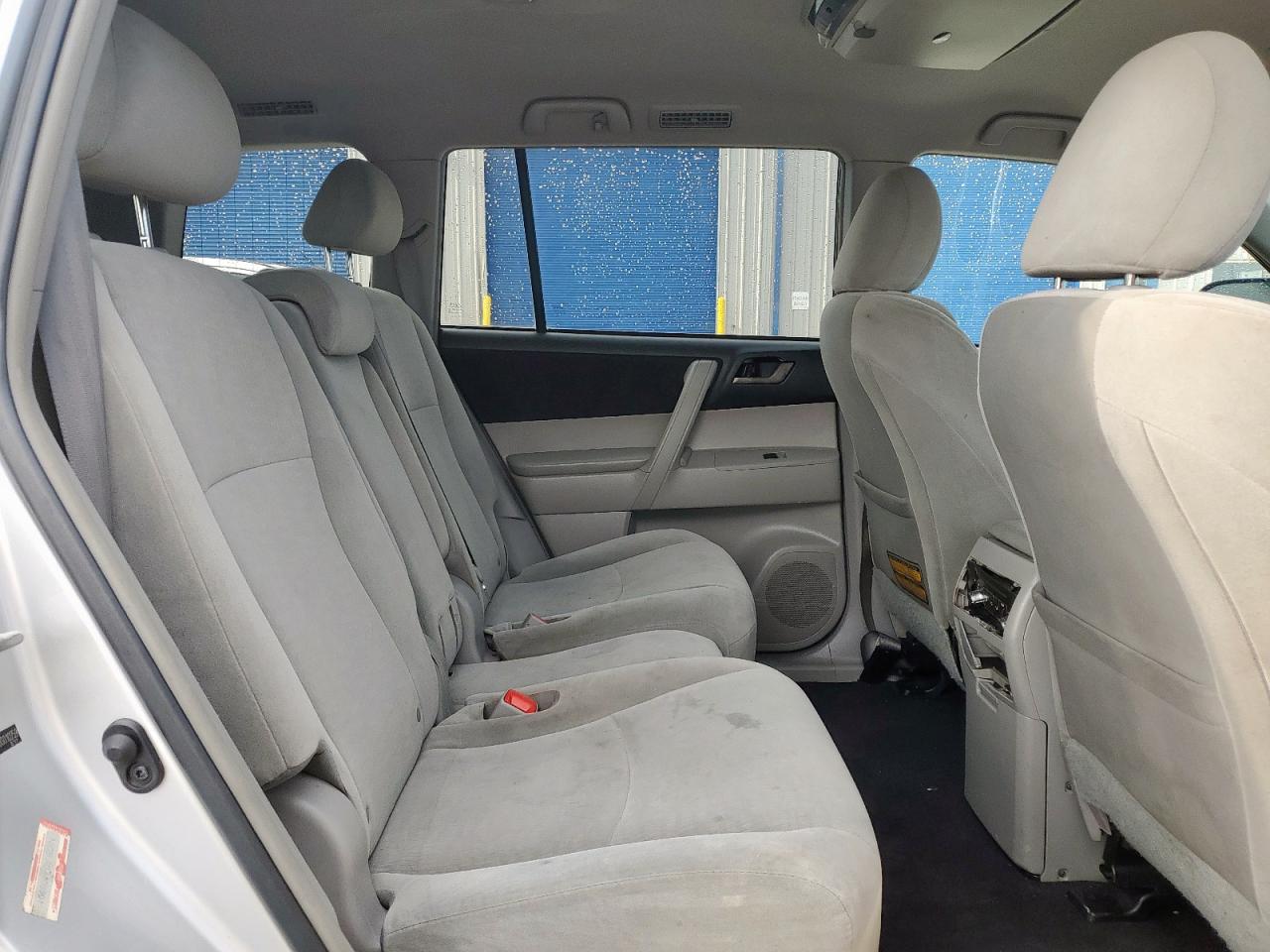 2011 Toyota Highlander Base VIN: 5TDZA3EH6BS010259 Lot: 64058885
