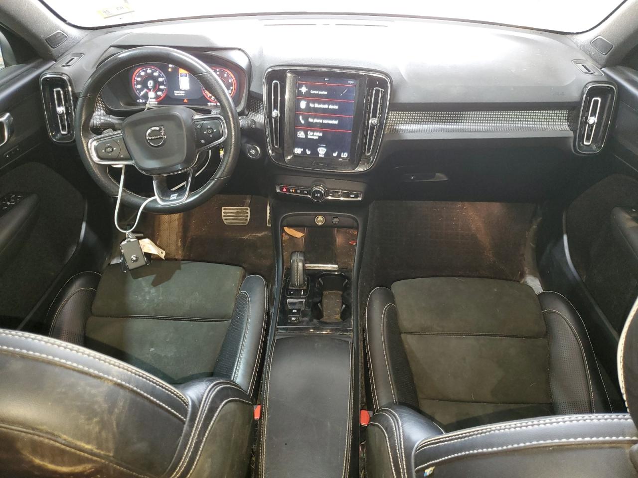 2020 Volvo Xc40 T5 R-Design VIN: YV4162UM1L2243916 Lot: 63404785