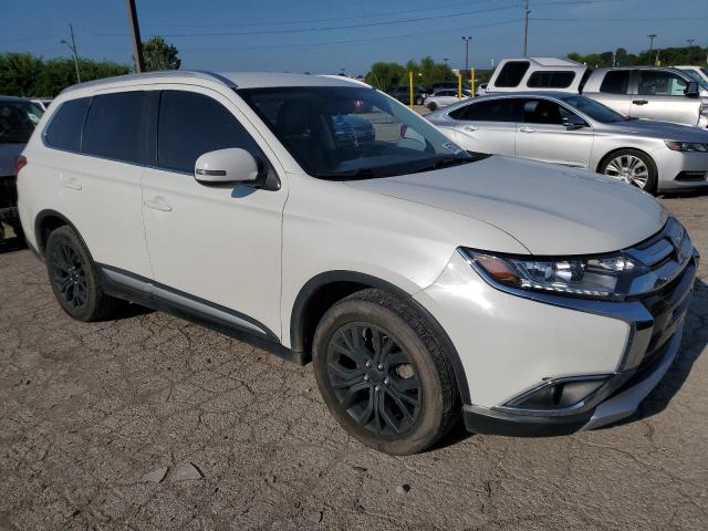  MITSUBISHI OUTLANDER 2018 White