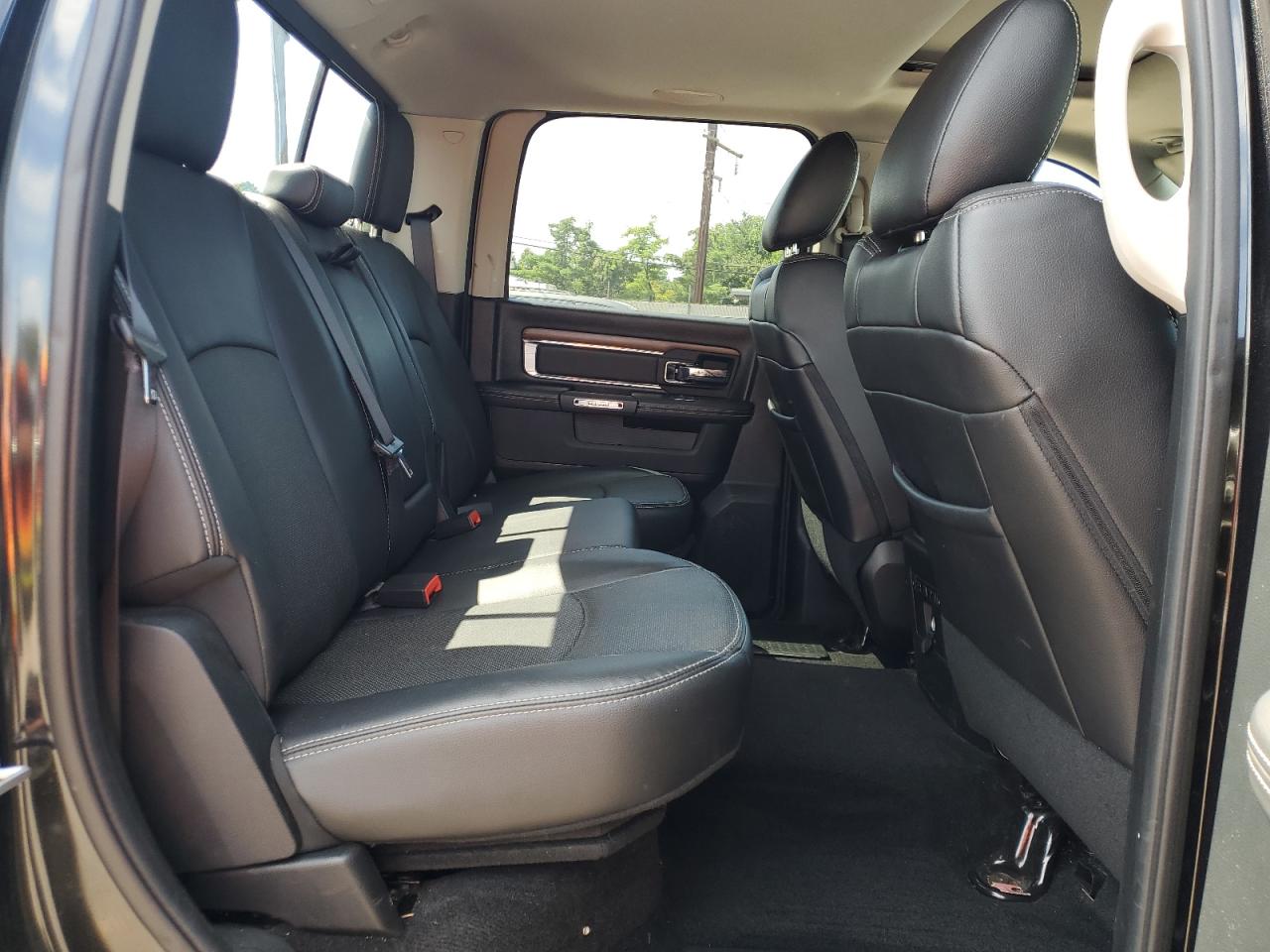 2017 Ram 1500 Laramie VIN: 1C6RR7NT6HS572271 Lot: 64798015