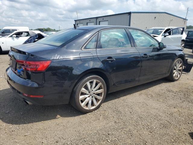  AUDI A4 2017 Черный