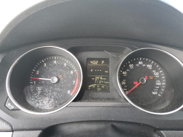 Фото: 3VW2B7AJ0JM240051