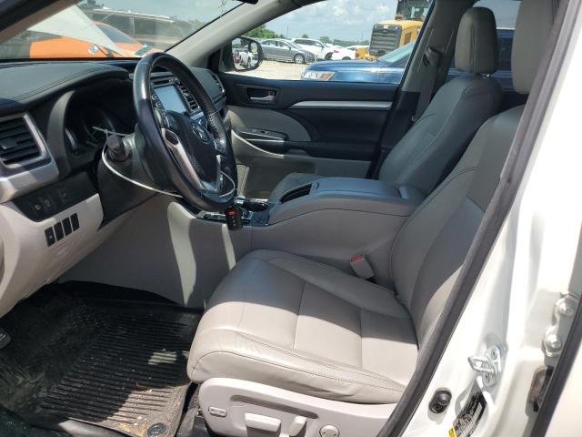  TOYOTA HIGHLANDER 2017 Белы