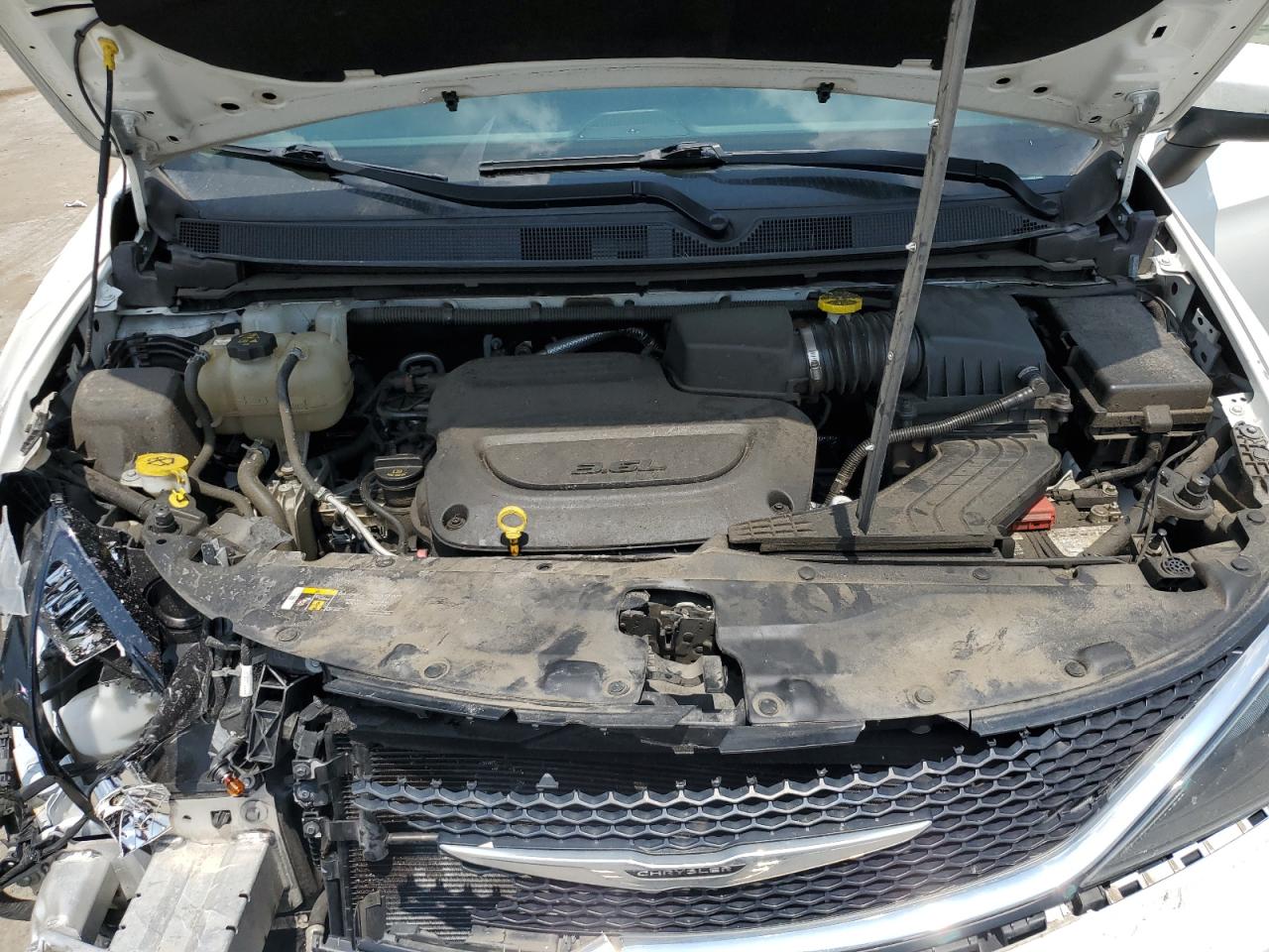 2021 Chrysler Voyager Lxi VIN: 2C4RC1DG8MR532670 Lot: 64261005