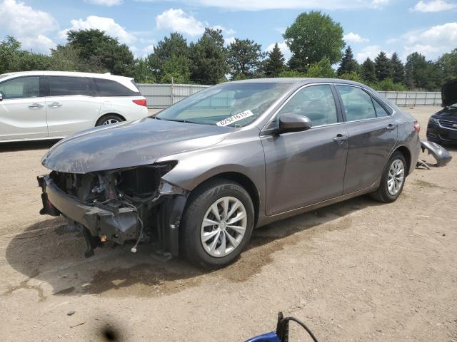  TOYOTA CAMRY 2017 Szary