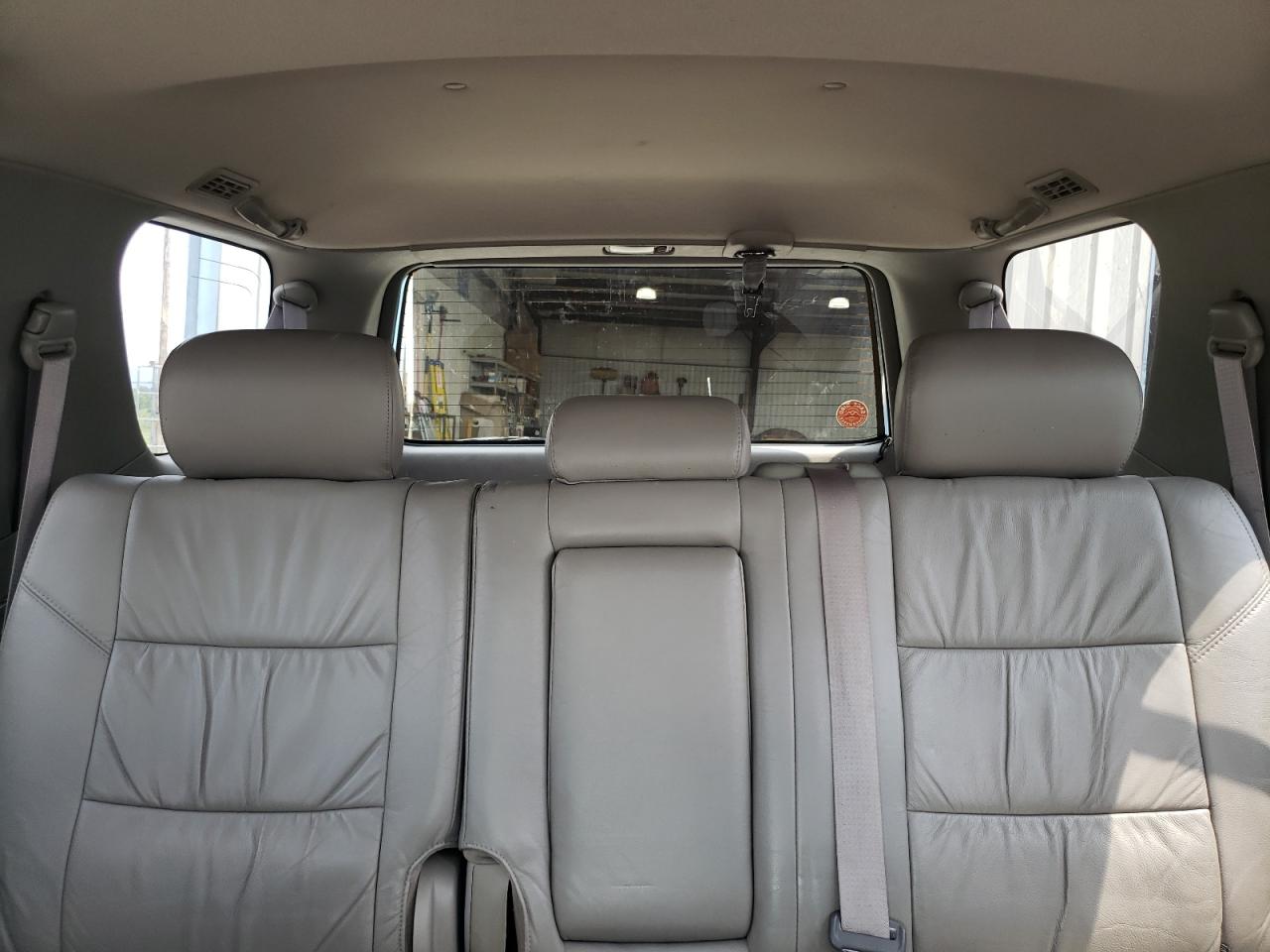 2002 Toyota Sequoia Limited VIN: 5TDBT48A22S069762 Lot: 64633285