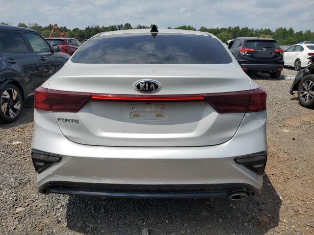  KIA FORTE 2021 Srebrny