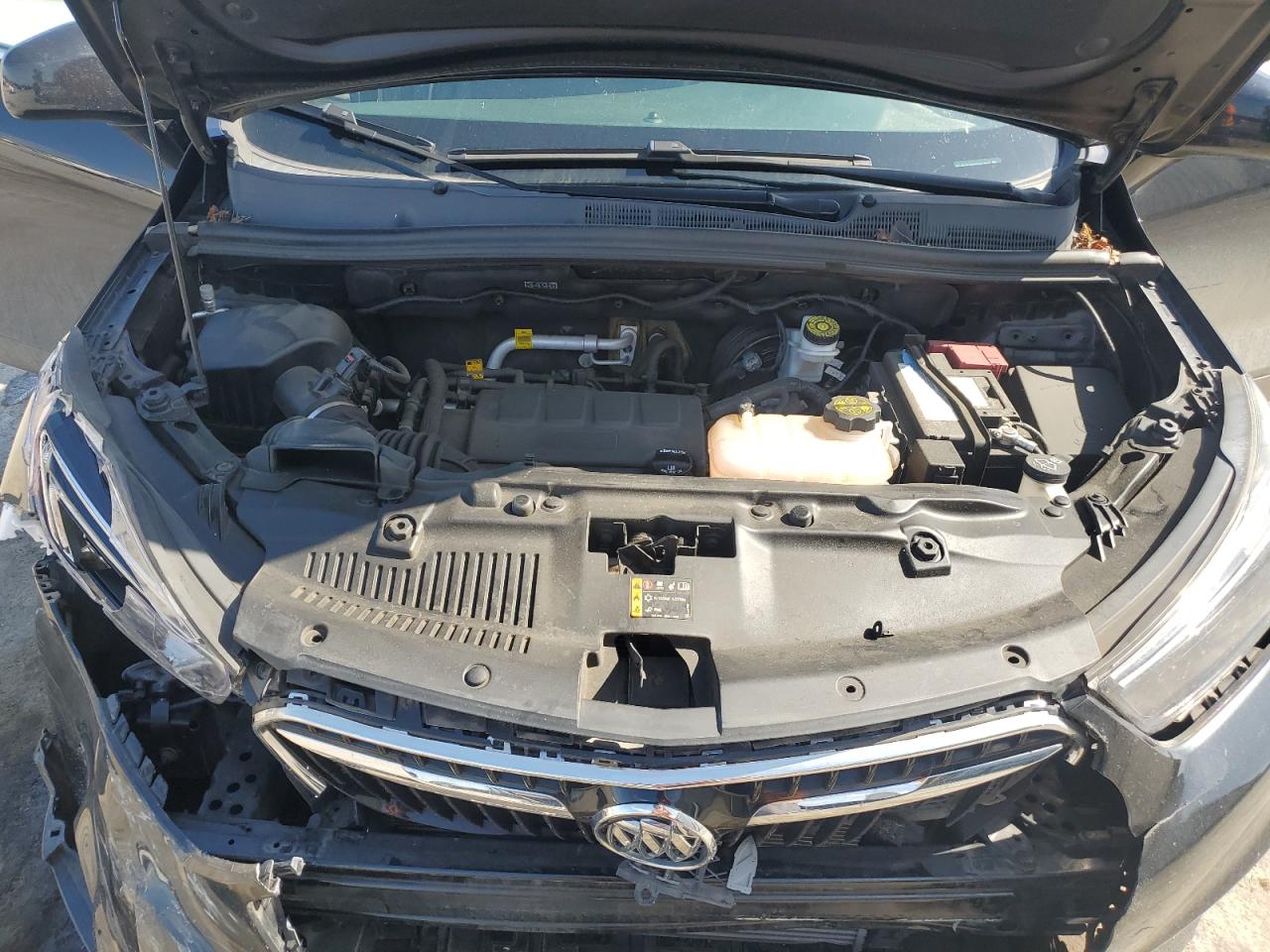 2021 Buick Encore Preferred VIN: KL4CJASB0MB307817 Lot: 64015715