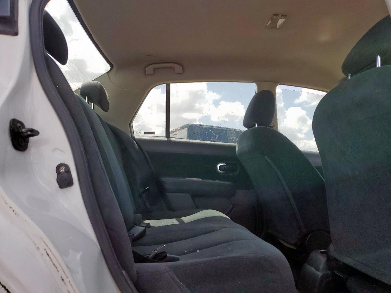 2010 Nissan Versa S VIN: 3N1BC1AP9AL415391 Lot: 64857805