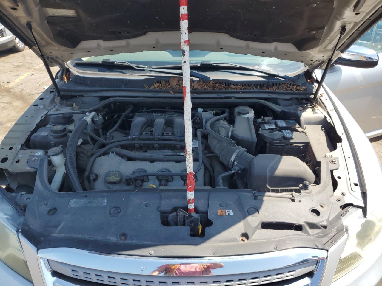 2011 Ford Taurus Limited VIN: 1FAHP2FW0BG181946 Lot: 66258425