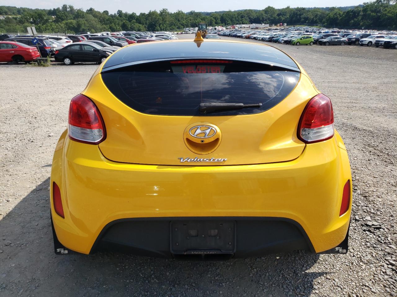 2016 Hyundai Veloster VIN: KMHTC6AD1GU252184 Lot: 63524335