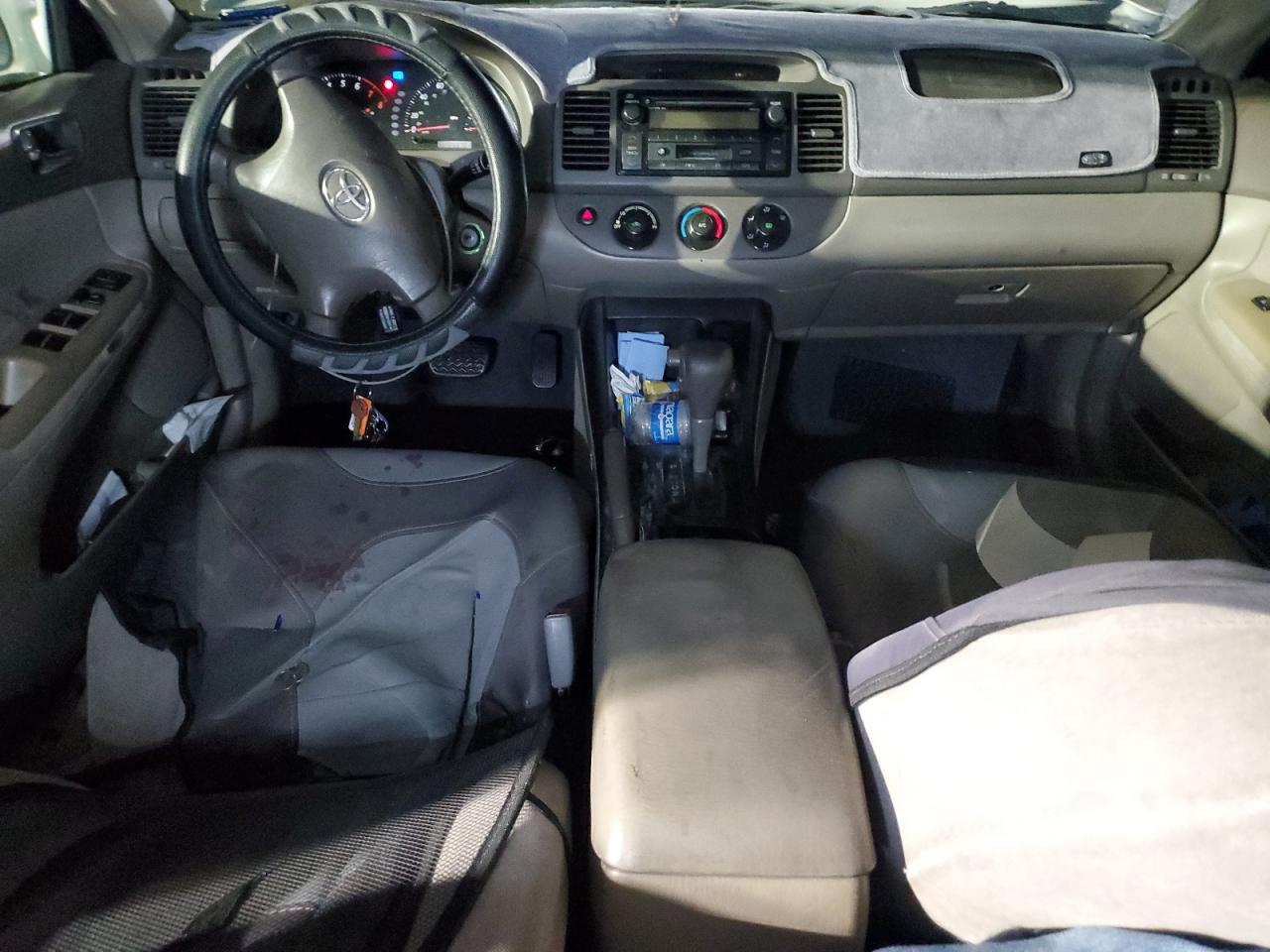 2003 Toyota Camry Le VIN: 4T1BE32K13U188482 Lot: 67329305