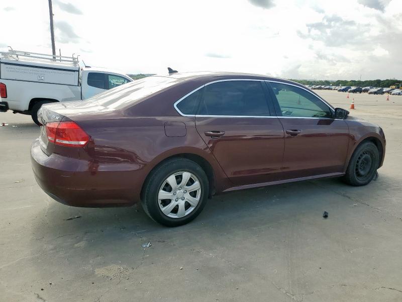 Sedans VOLKSWAGEN PASSAT 2014 Bordowy