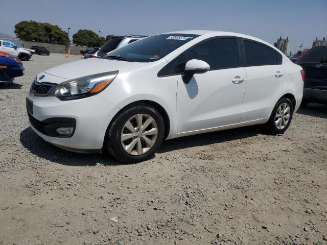 Седаны KIA RIO 2014 Белы