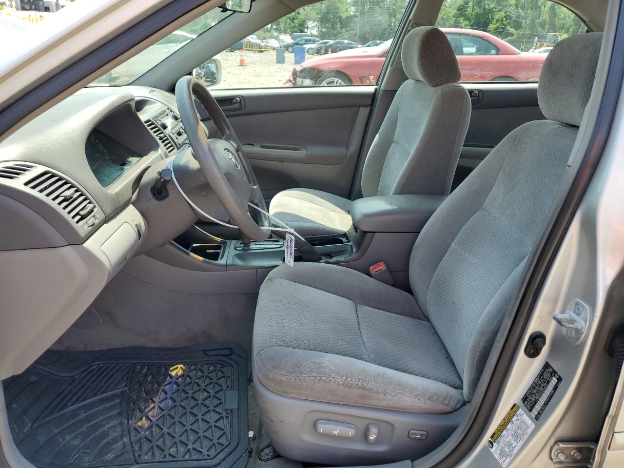 2004 Toyota Camry Le VIN: 4T1BE32K24U939915 Lot: 65809935