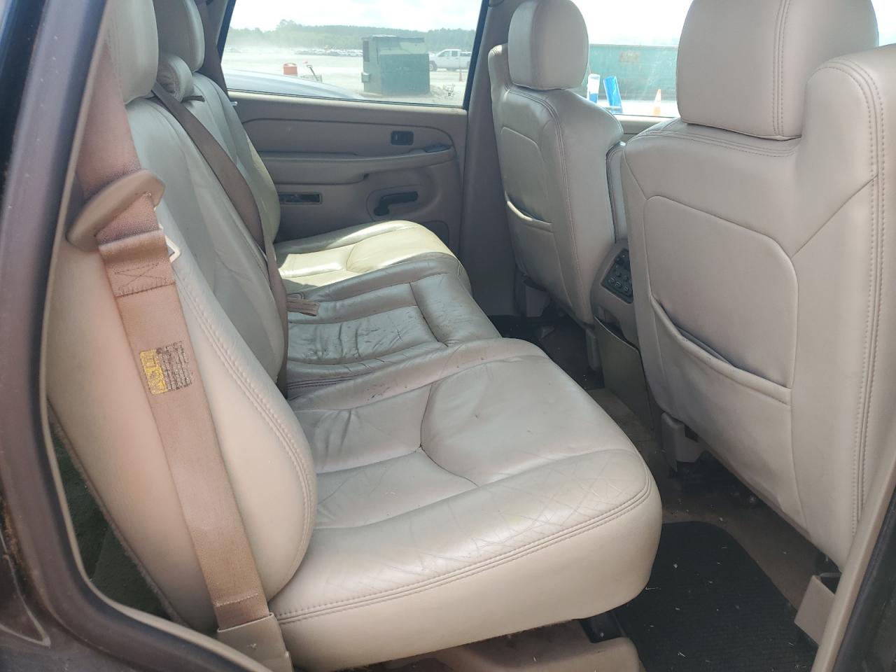 2004 GMC Yukon VIN: 1GKEK13V44J171884 Lot: 64183855