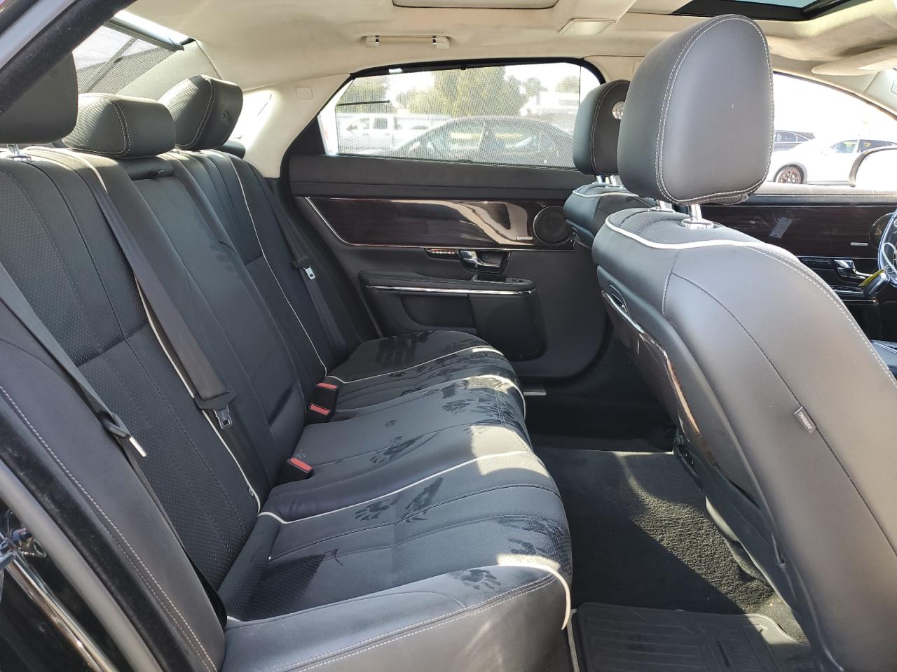 2011 Jaguar Xjl VIN: SAJWA2GB3BLV04863 Lot: 64796835