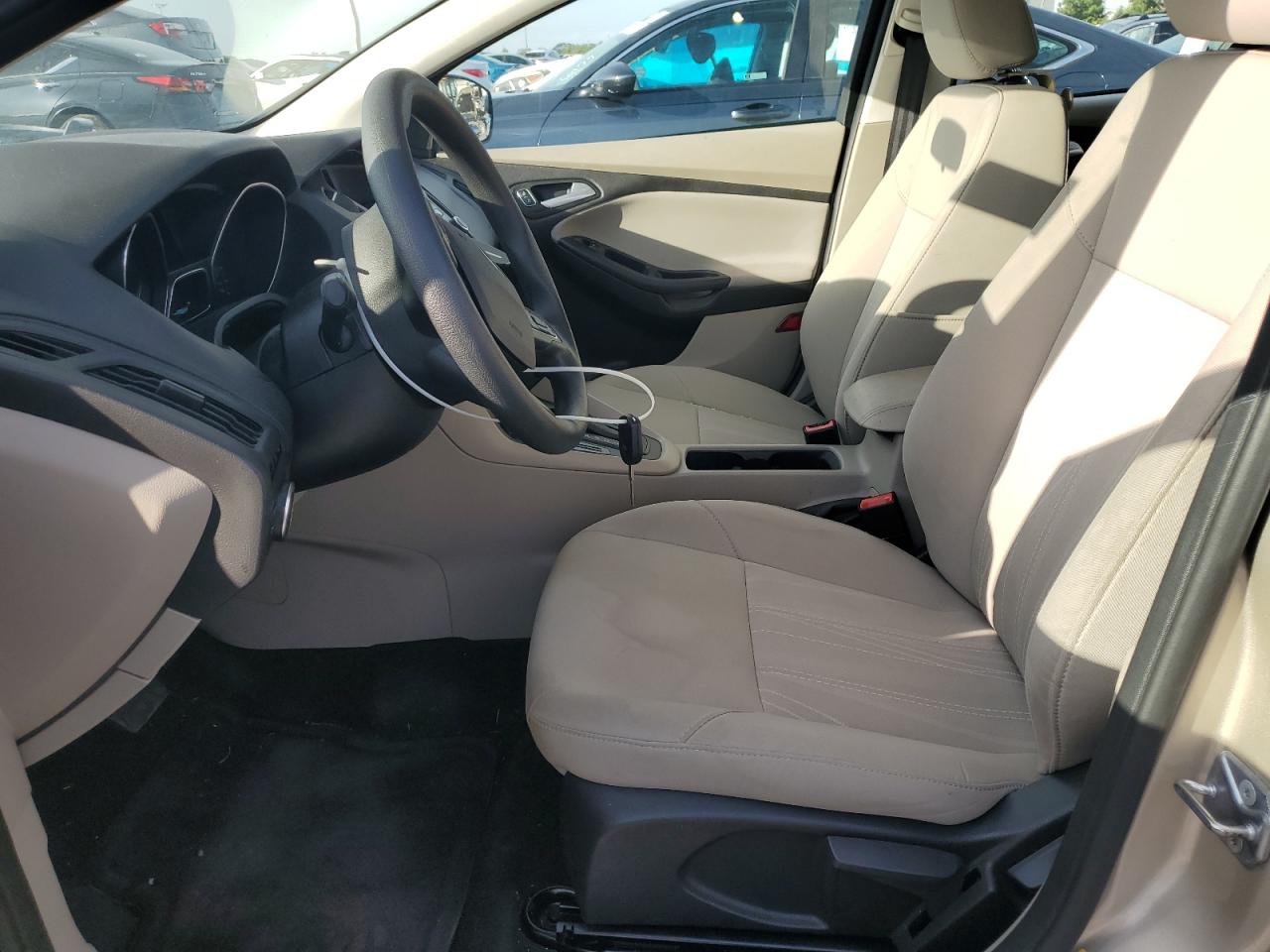 2017 Ford Focus Se VIN: 1FADP3F27HL289465 Lot: 65401675