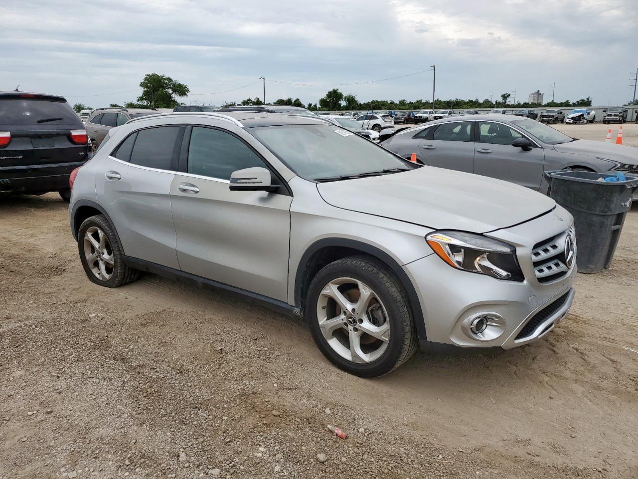 wdctg4gbxjj409152 WDCTG4GBXJJ409152 2018 Mercedes-Benz Gla 250 4Matic