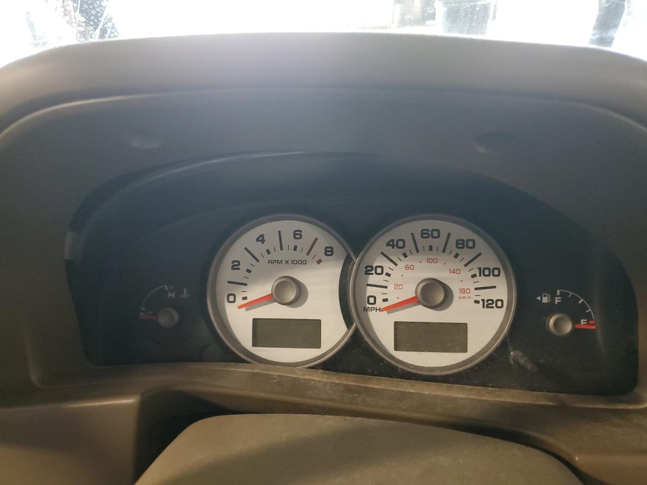 2005 Ford Escape Limited VIN: 1FMCU94175KA14865 Lot: 64430815