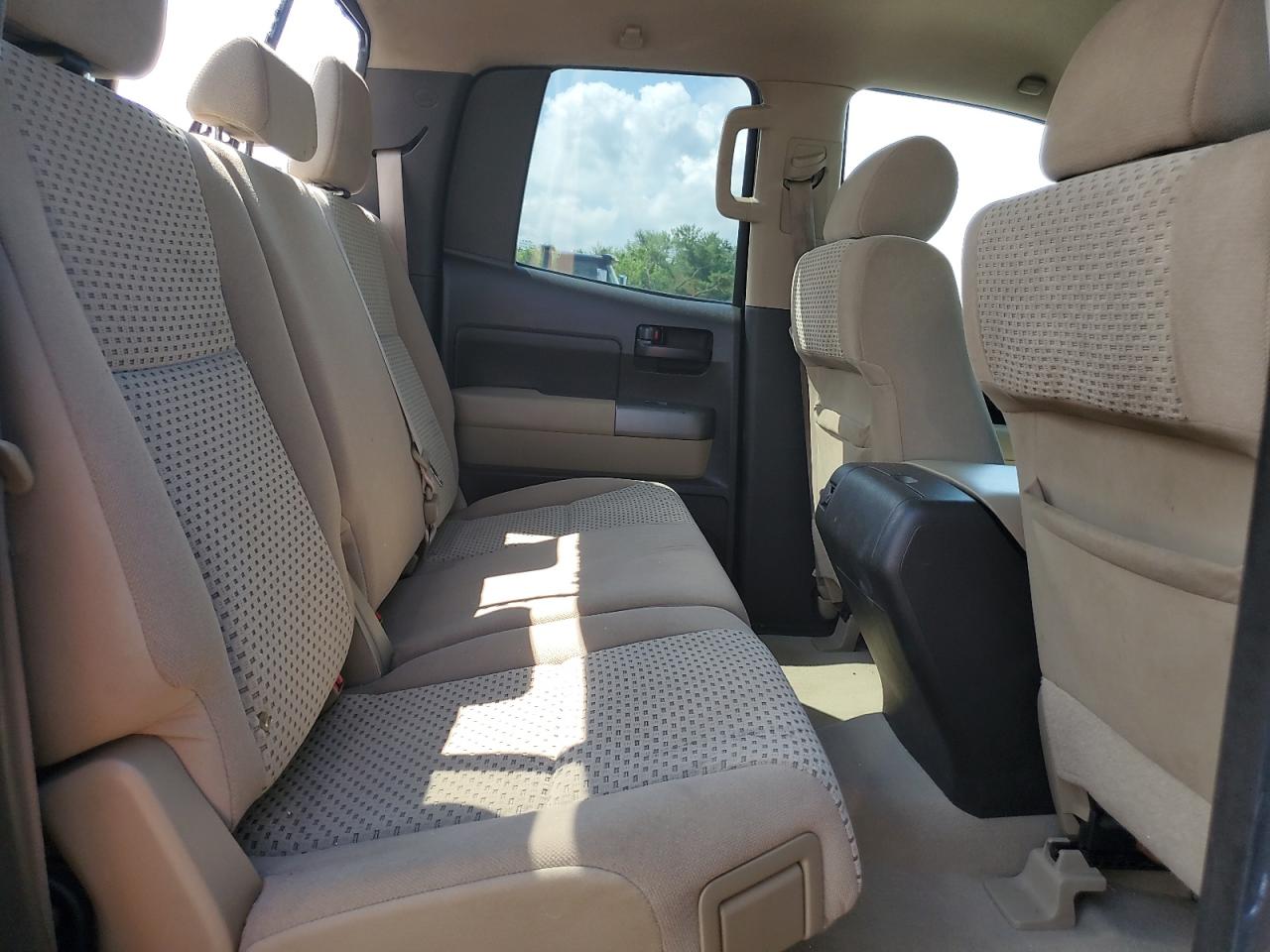 2010 Toyota Tundra Double Cab Sr5 VIN: 5TFUY5F19AX103367 Lot: 64997085