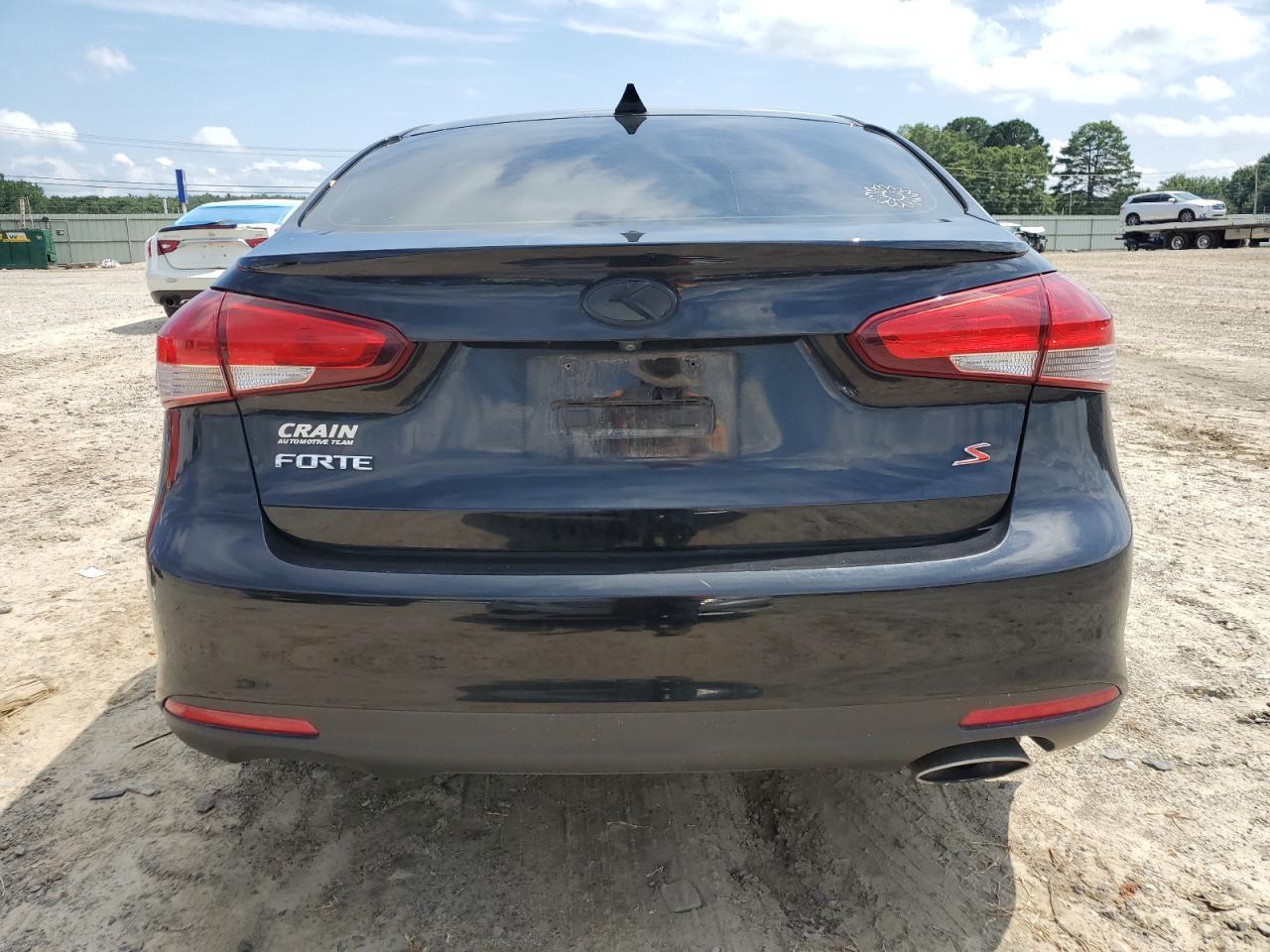 2018 Kia Forte Lx VIN: 3KPFL4A76JE174426 Lot: 63751615