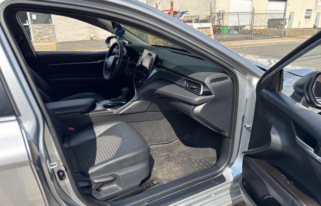  TOYOTA CAMRY 2024 Silver