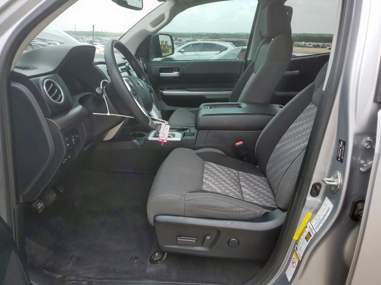 2018 Toyota Tundra Double Cab Sr VIN: 5TFRM5F19JX124916 Lot: 63428335