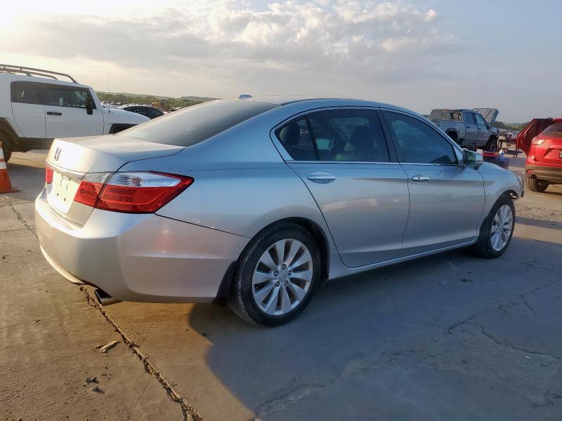 Седаны HONDA ACCORD 2014 Серебристый