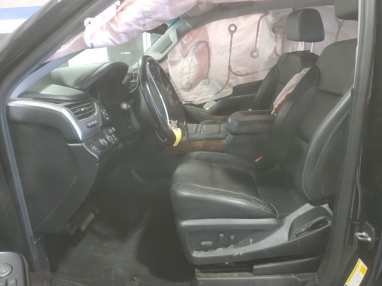 1gnskjkj8kr131049 1GNSKJKJ8KR131049 2019 Chevrolet Suburban K1500 Premier