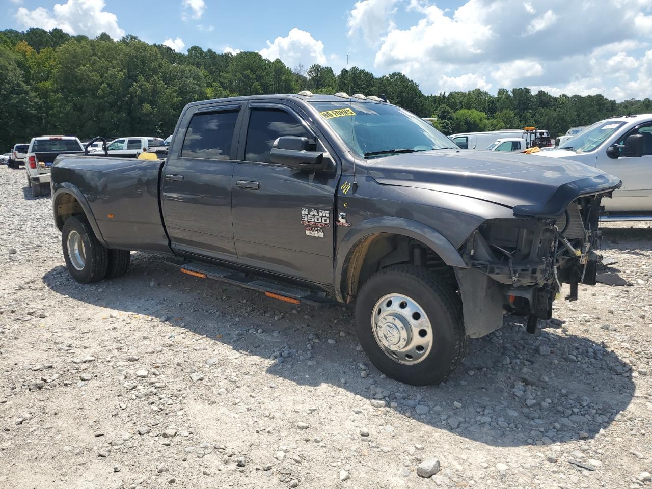 3c63rrjl8jg339349 3C63RRJL8JG339349 2018 Ram 3500 Laramie